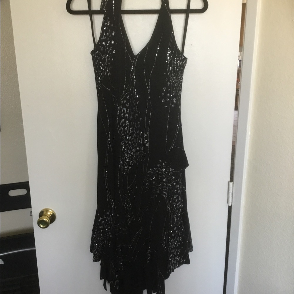 wickedly beautiful evening dress black & silver.